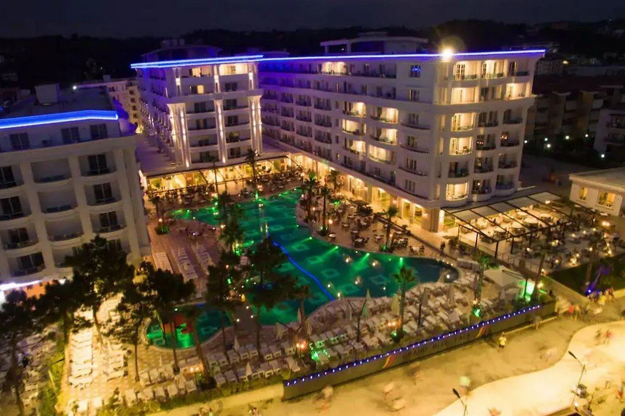 Grand Blue Fafa Resort & Spa Durres