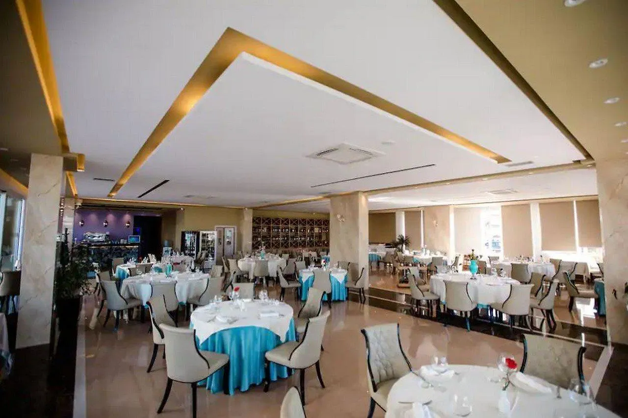 Grand Blue Fafa Resort & Spa Durres