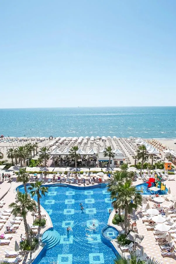 Grand Blue Fafa Resort & Spa Kryemedhej