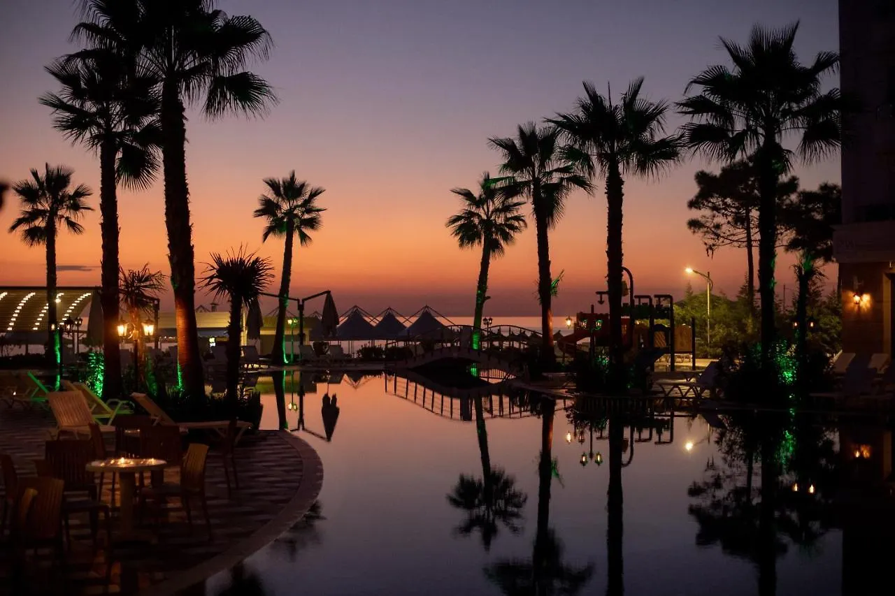*****  Grand Blue Fafa Resort & Spa Durres Albania