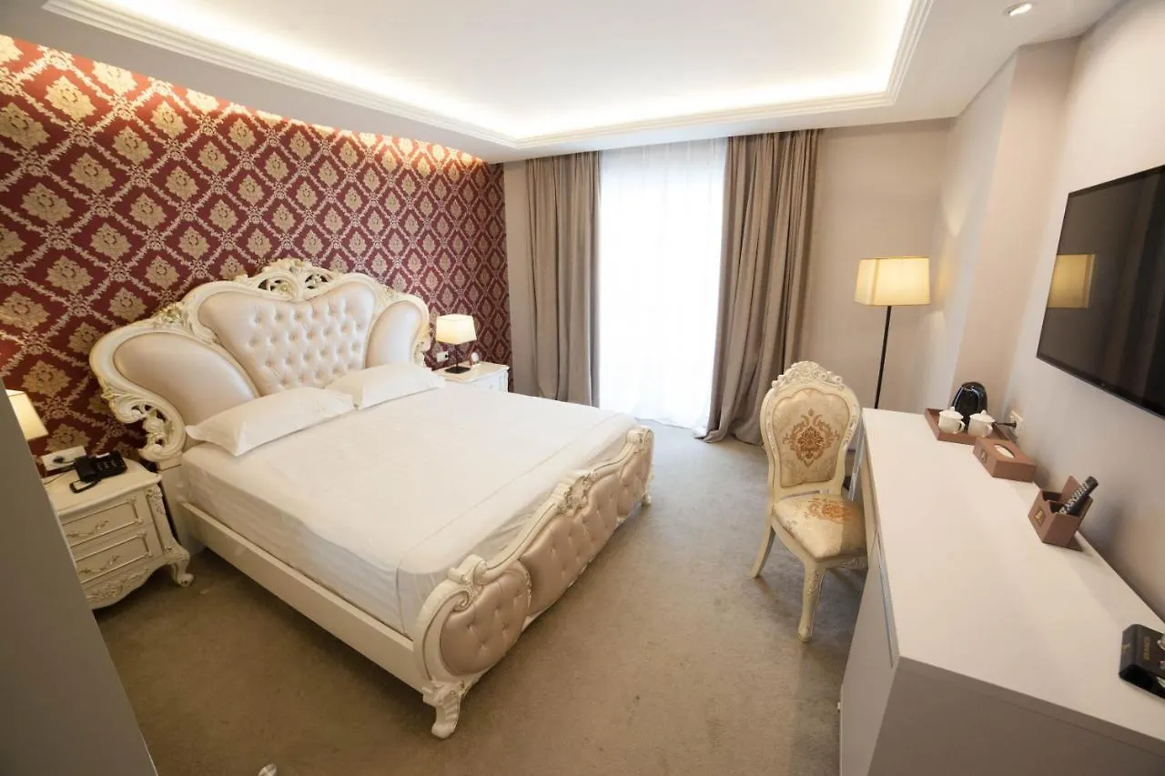 Grand Blue Fafa Resort & Spa Durres 5*,
