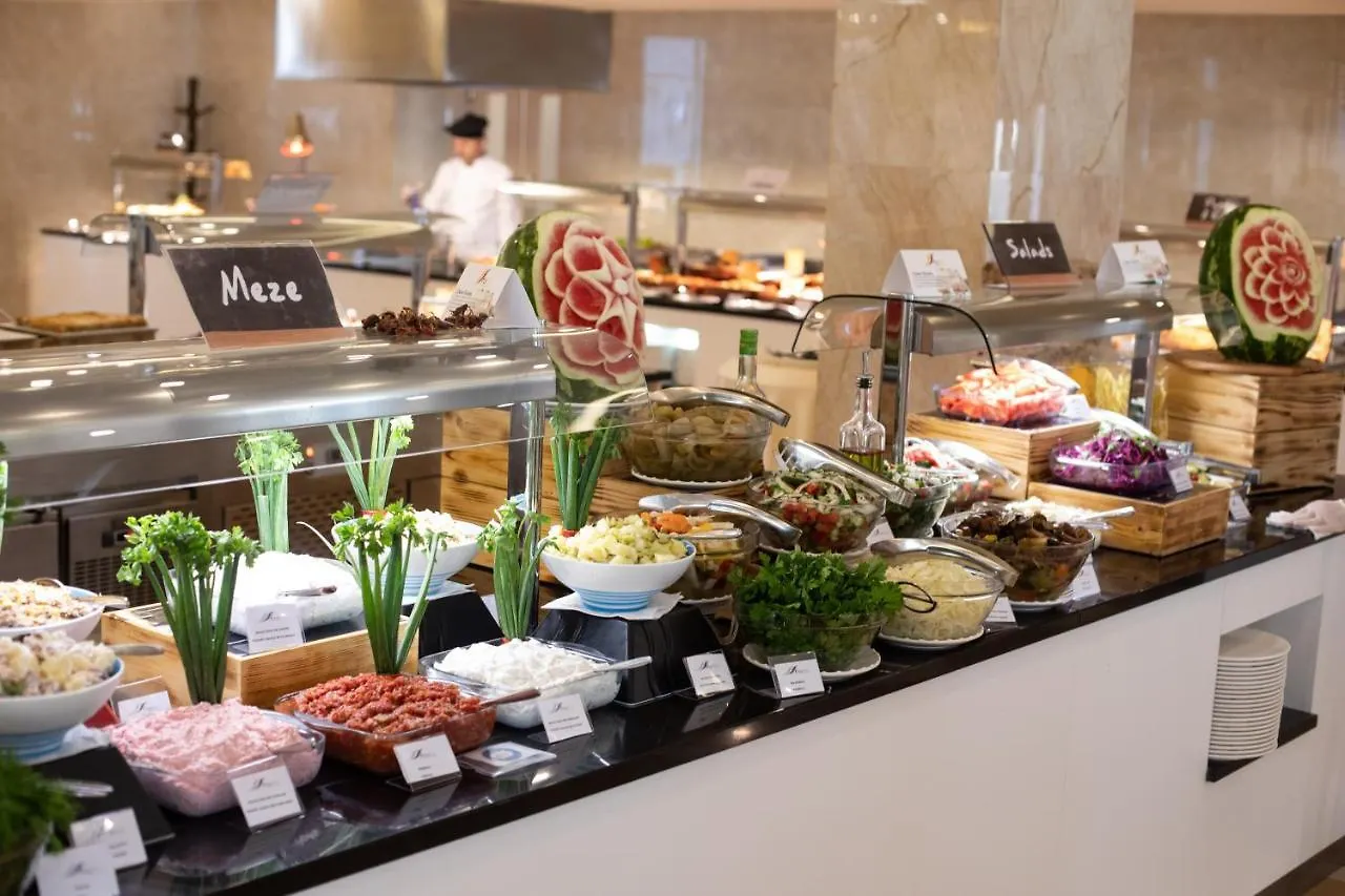 Grand Blue Fafa Resort & Spa Kryemedhej