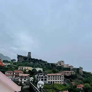 Otel --hotel Deal-- With Castle View