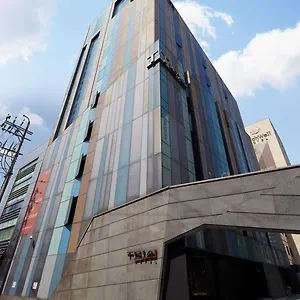 Hotel Tria Business&boutique ***