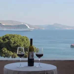 Apartment Doka Center, Sarande